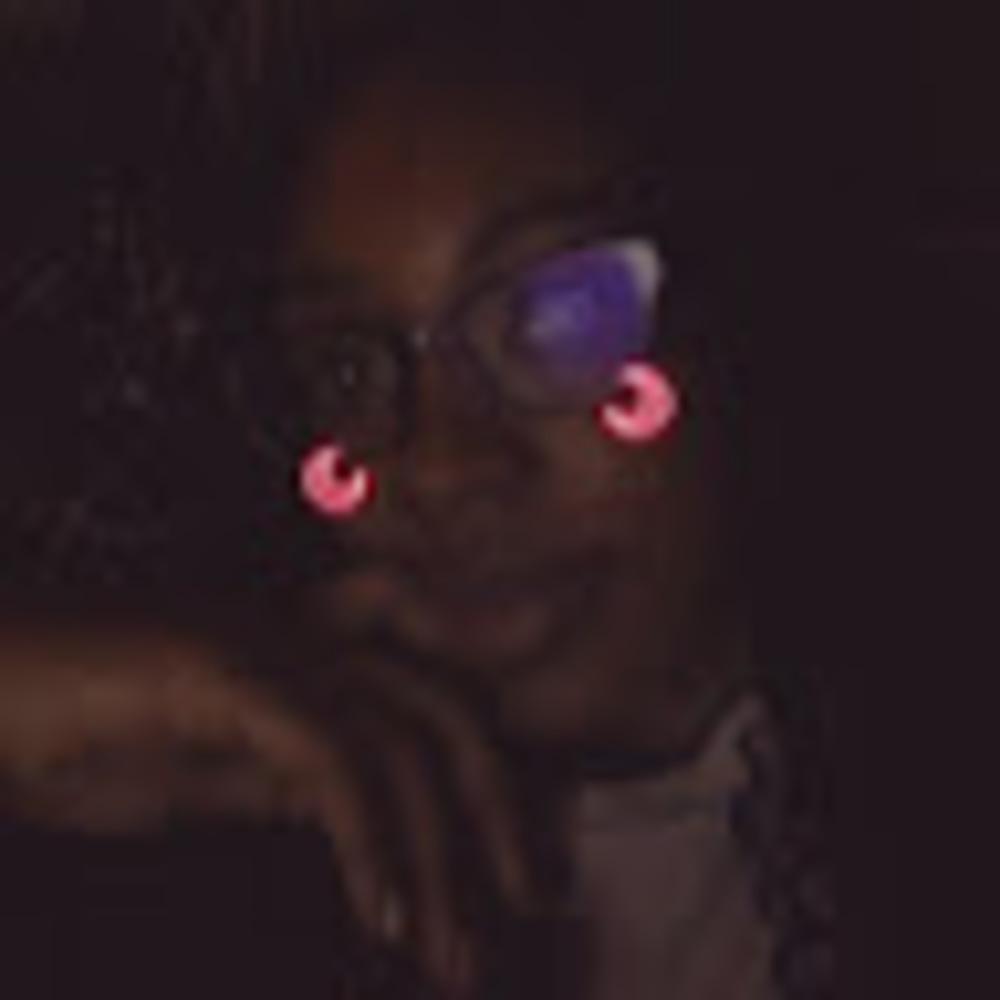 Meet your Posher, Emani